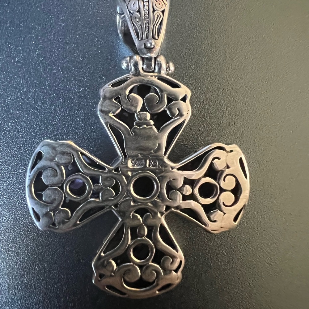 Cross - Picture 4 of 4